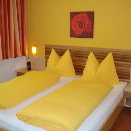 Haus Sonnschein Отель типа 