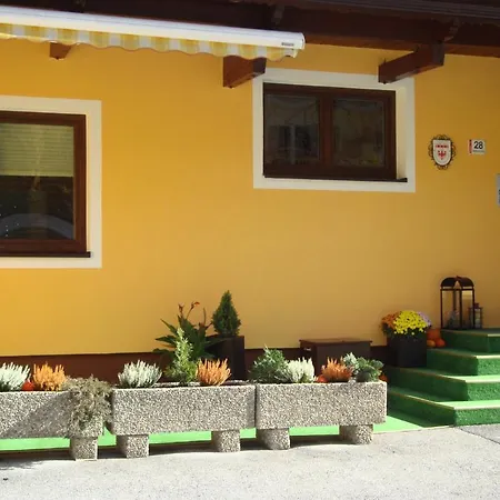 Haus Sonnschein Отель типа 