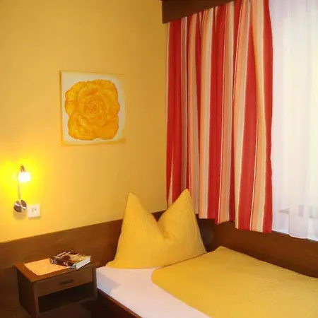 Haus Sonnschein Bed & Breakfast