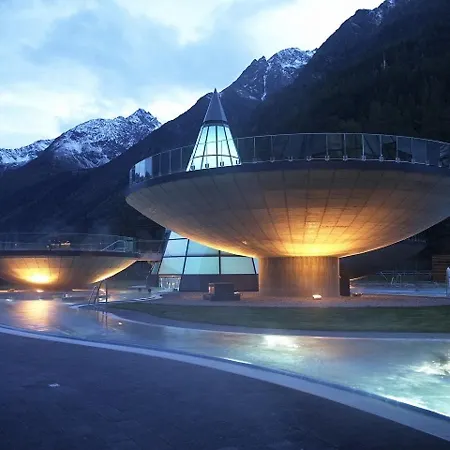 Haus Sonnschein Bed & Breakfast Sölden