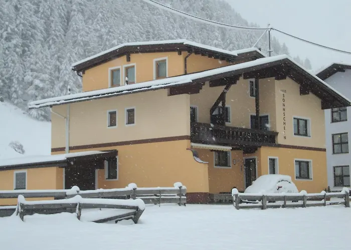 Haus Sonnschein Bed and breakfast 4*