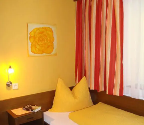 Haus Sonnschein Bed & Breakfast